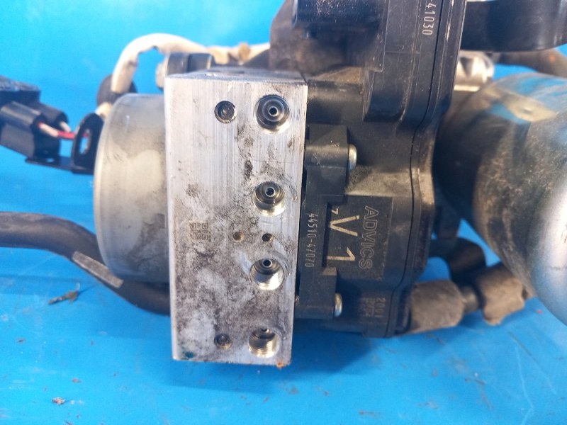 фото №8, Модуль abs toyota prius 16 4405047060