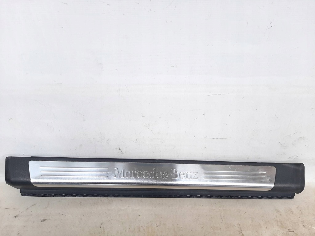 фото №1, Молдинг декоративная порог левая mercedes sl r231 w231