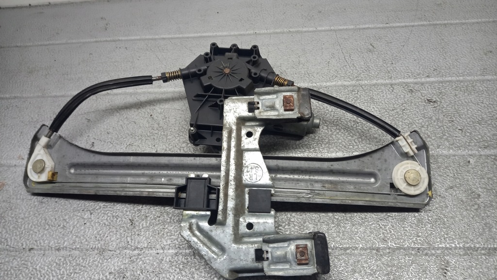 фото №4, Підйомник лівий задня chrysler pt cruiser 01r