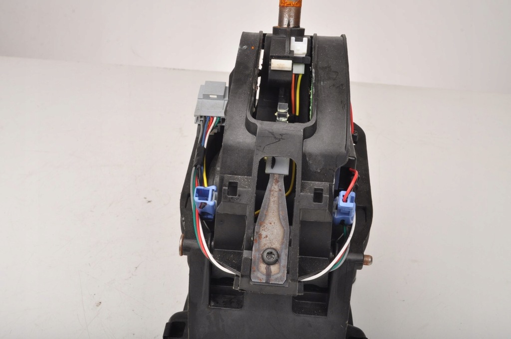 фото №7, Ford b-max домкрат перемикання передач ay1p-7k004-bd3ja6