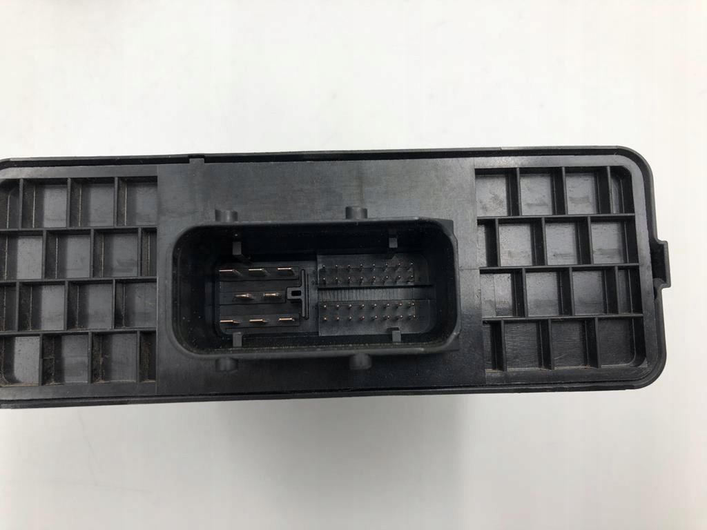 Модуль блок керування системи e-tron 50 4ke 4ke965429c Зі Шроту