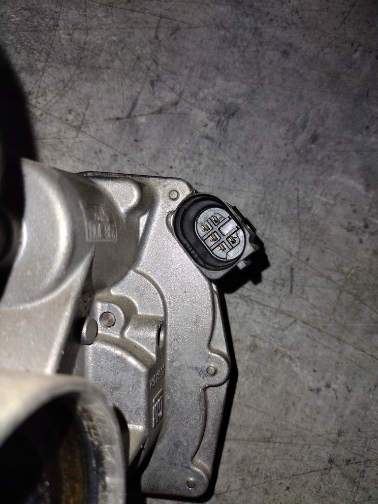 фото №6, Дроссельная заслонка 55564164 opel insignia a 2.0 cdti