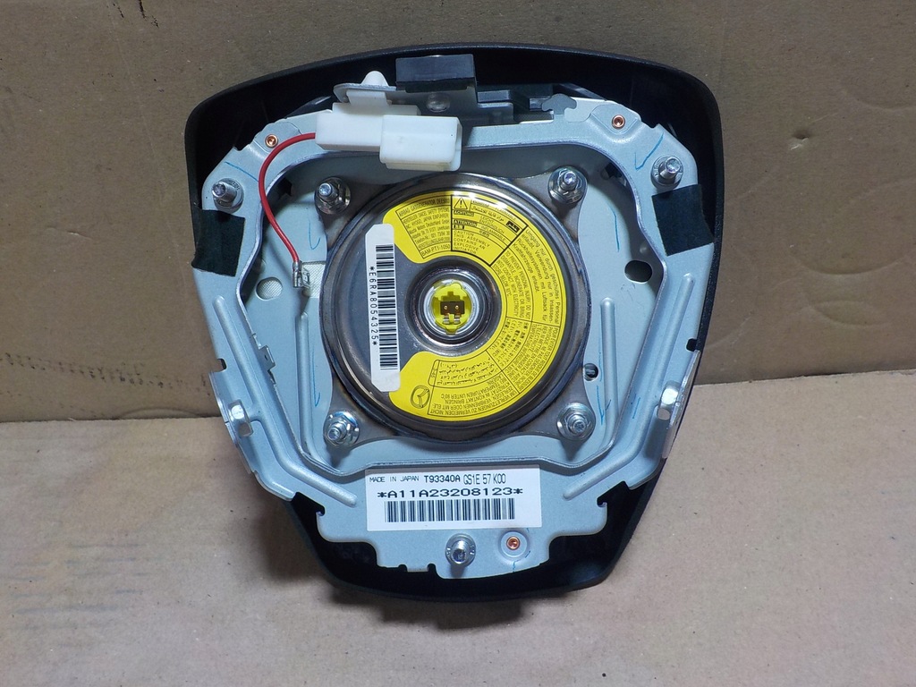 фото №4, Mazda 6 подушка керма gs1e 57k00