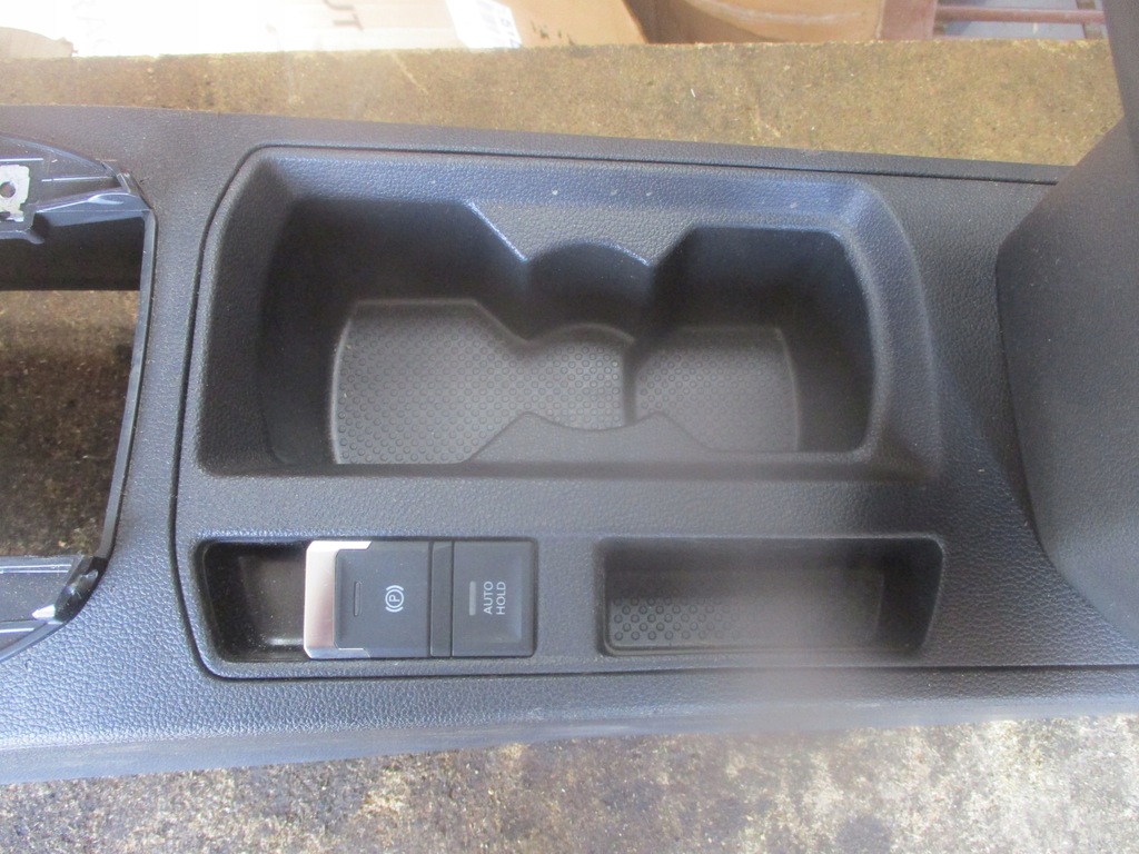 фото №4, Туннель средний подлокотник vw t-roc кожа