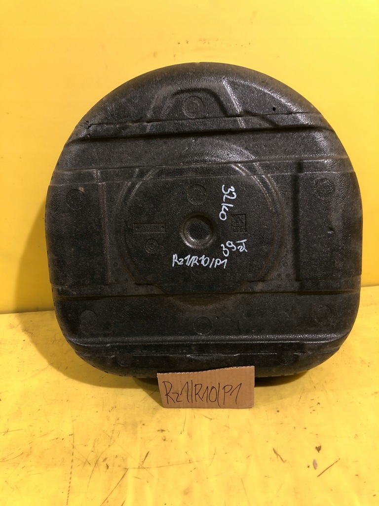 фото №2, Mini clubman r55- вкладка колеса запасного 6773753