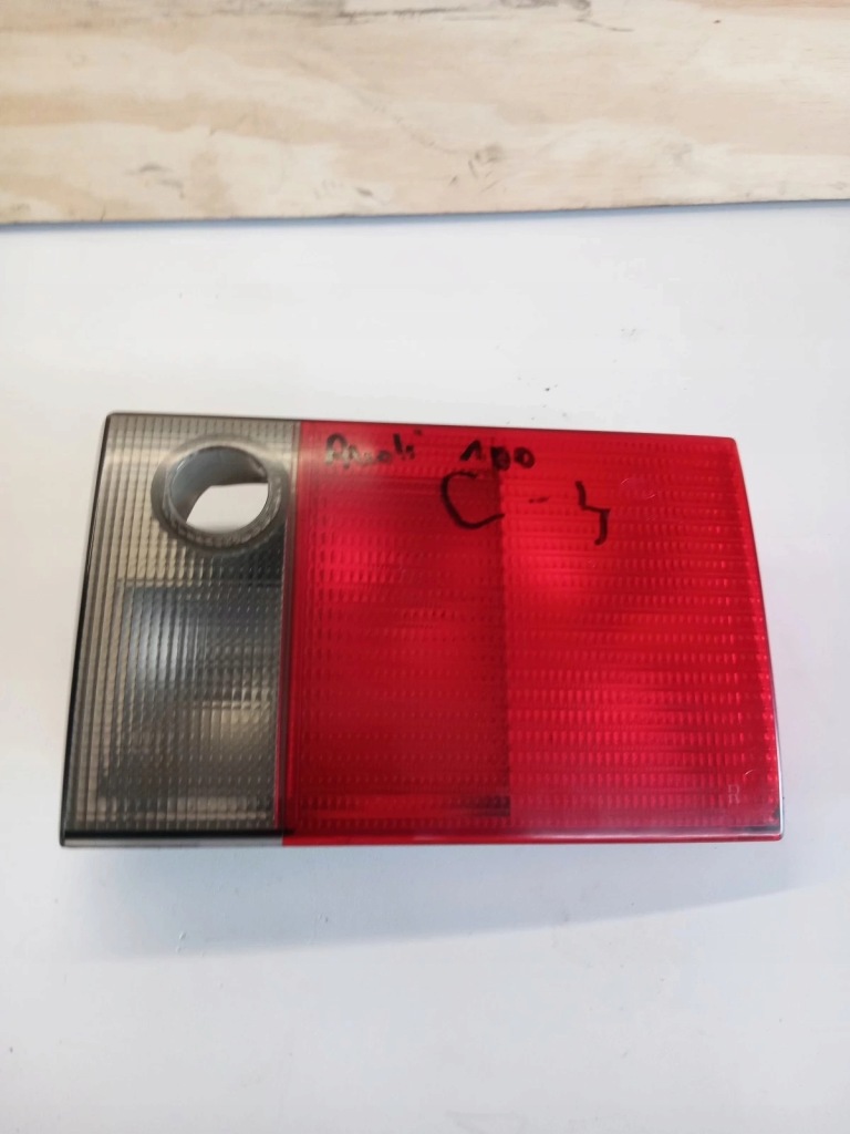 фото №1, Лампа задняя правая audi a6 c4 4a0945094