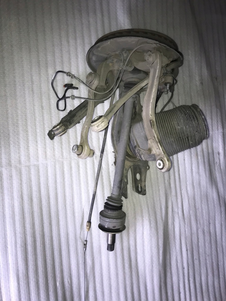 фото №3, Mercedes w218 ступица поворотный кулак пневмоподушка рычаг задняя r