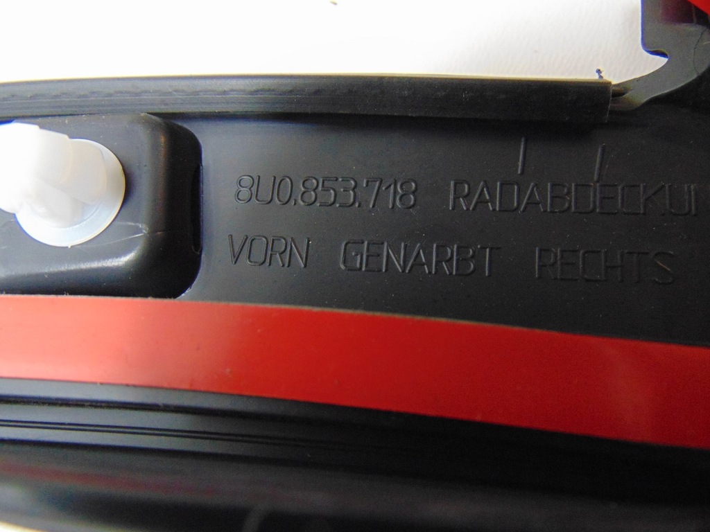 фото №14, Молдинг накладка крыла правая перед audi q3 8u0853718 nowa оригинал