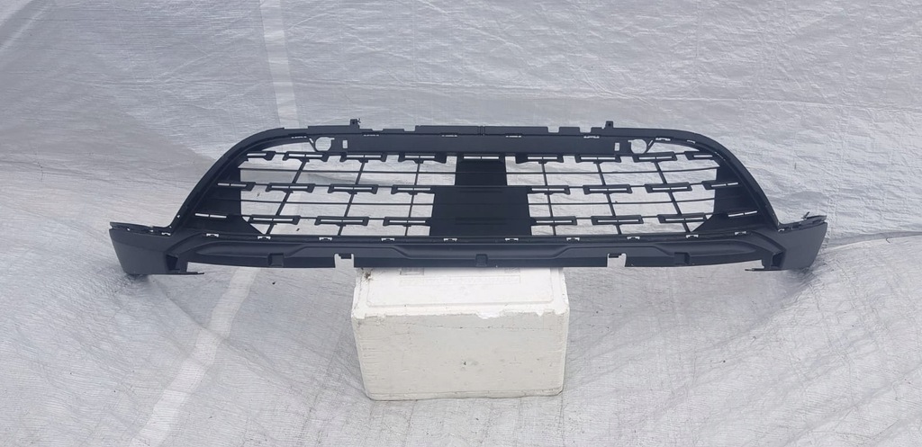 фото №1, Renault captur ii 2 19- решётка средняя перед передняя dół спойлер