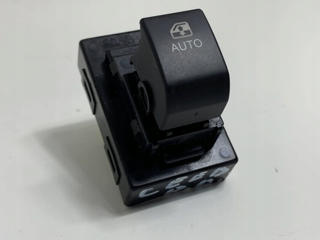 фото №1, Kia ceed 2011 панелі керування, перемикачі