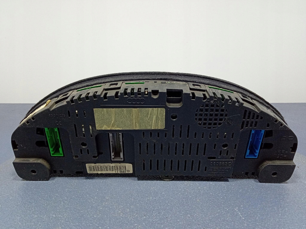 фото №5, Audi a6 c5 2.5 tdi приборы счетчик eu 4b0920933g