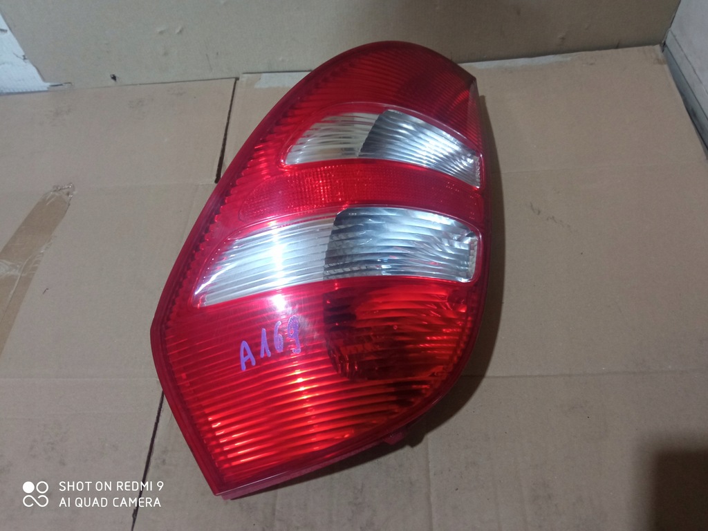 фото №1, A klasa w169 04-08 лампа правая задняя задняя