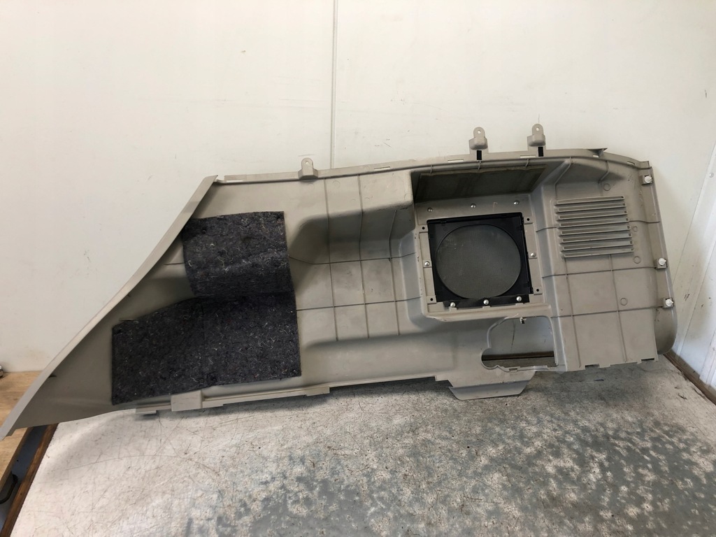 фото №7, Обшивка оббивка багажника ліва rockford mitsubishi pajero iv 7230a253