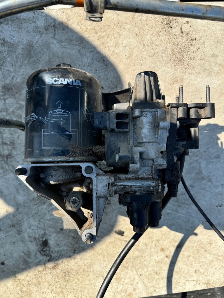 фото №1, Осушитель клапан aps scania 2801380