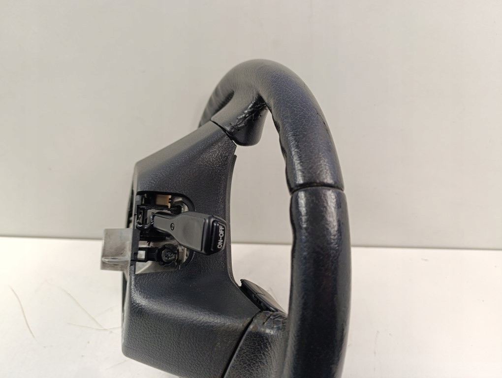 фото №7, Toyota corolla verso ii воздуховод кожа мультифункция