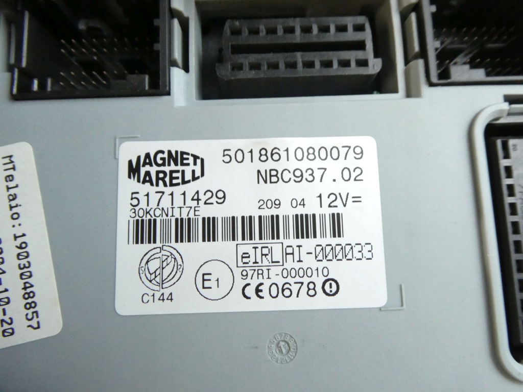 фото №3, Модуль коробка предохранителей alfa romeo 147 501208570060 501861080079