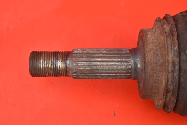 фото №7, Приводной вал правая перед механическая коробка передач toyota yaris verso 1.3 vvt-i 86 km 99-06