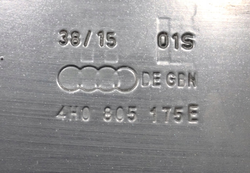 фото №12, Подкрылок крыла четверть левая перед a8 d4 ly9t