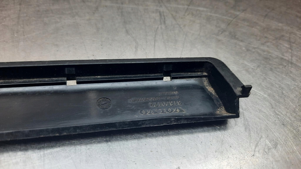 фото №6, Заглушка впуск повітря оригінальний номер 31370172 volvo v40 ii