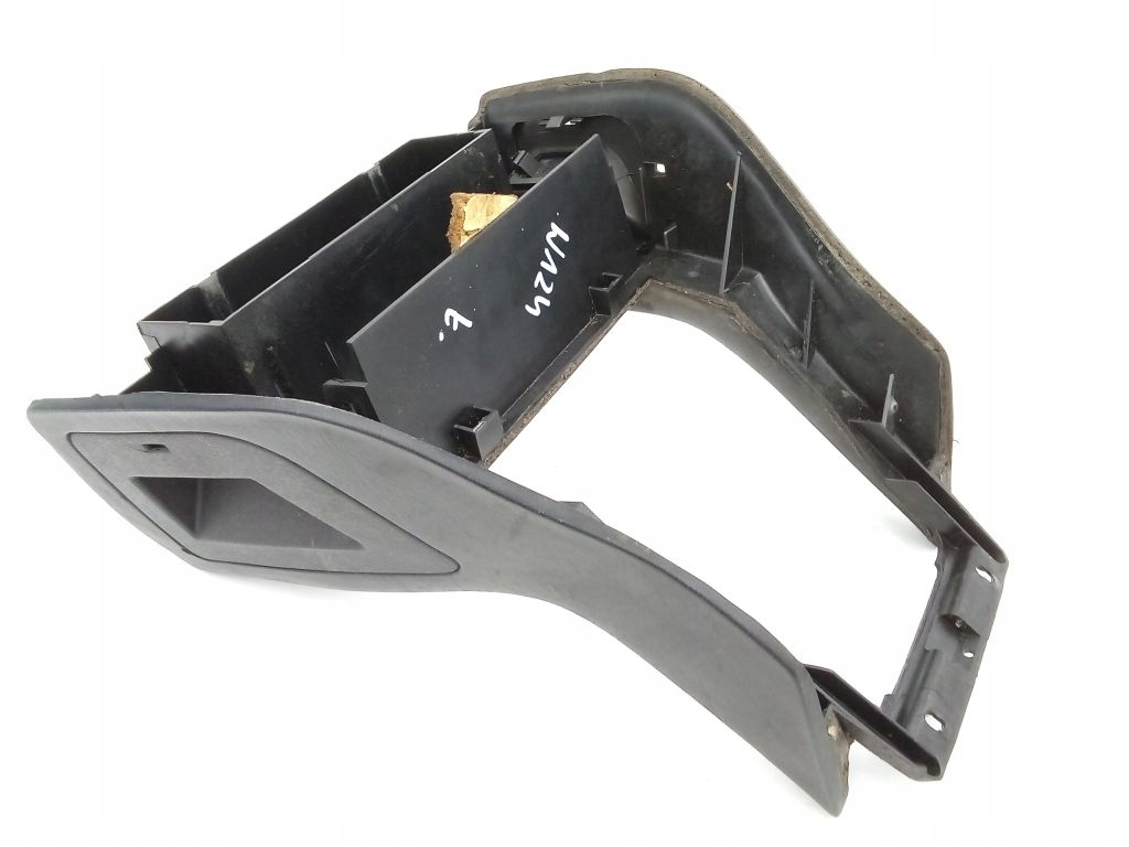 фото №6, Mercedes w124 консоль туннель средний taxi