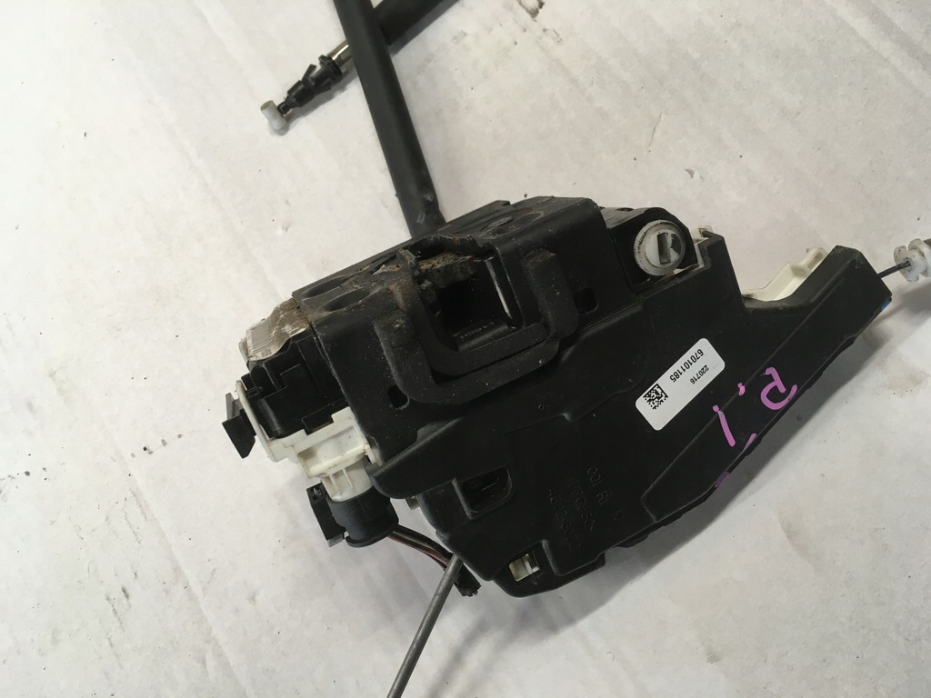 фото №10, Замок дверь задняя maserati levante