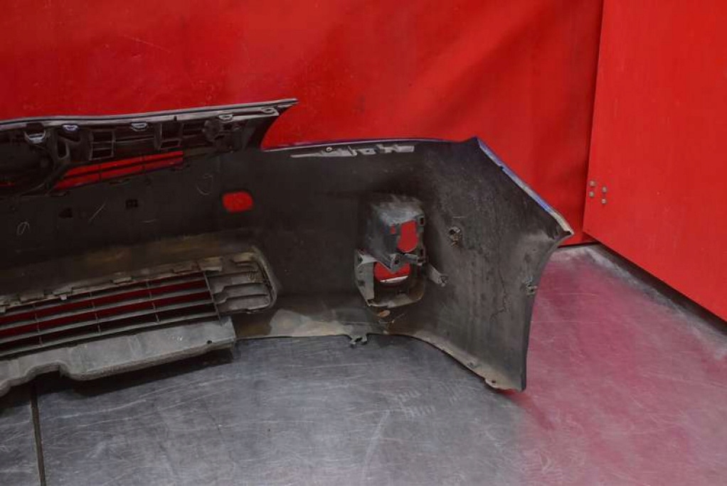 фото №13, Бампер перед передній 8t5 pdc toyota prius 3 iii xw30 09-11