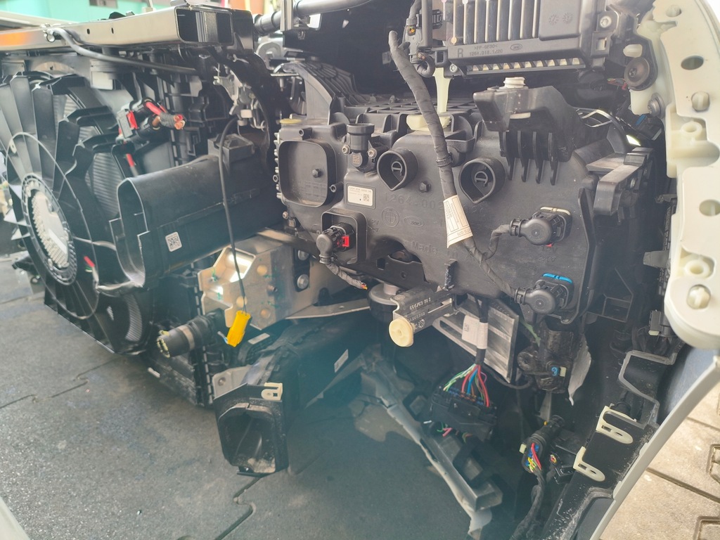 фото №7, Бампер капот крыло pas усилитель лампы bmw 7 g70 цвет a300