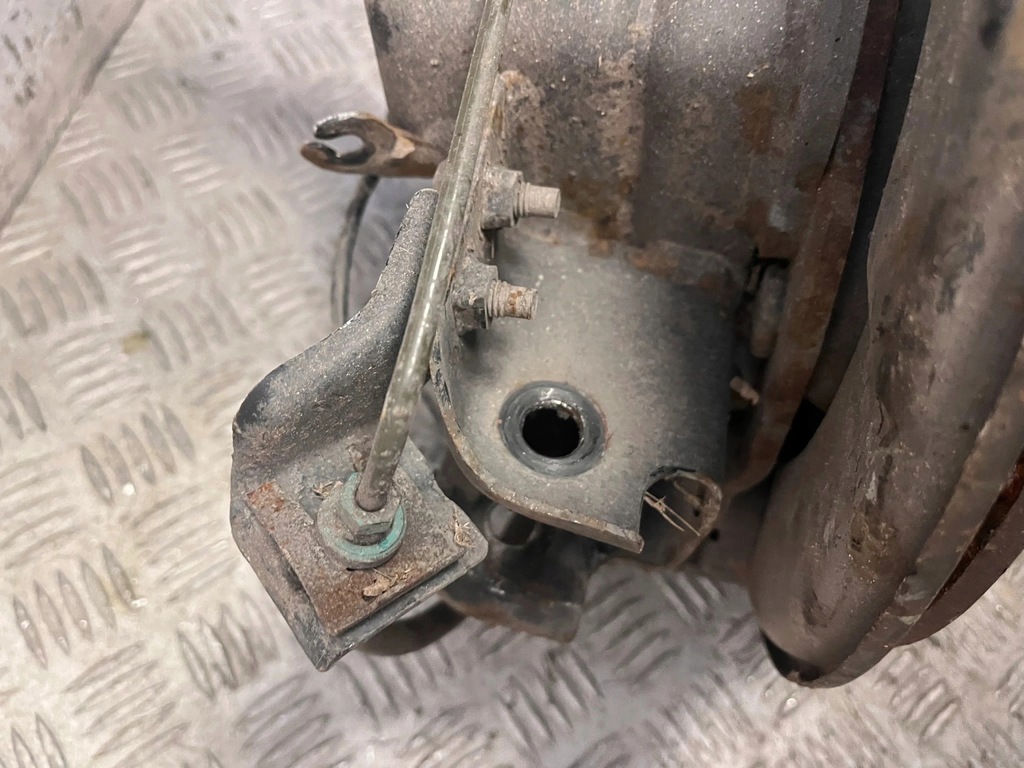 фото №10, Поворотный кулак рычаг правый задняя renault koleos i 4x4