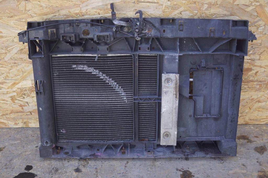 фото №11, Peugeot 207 1.6b pas передний d742