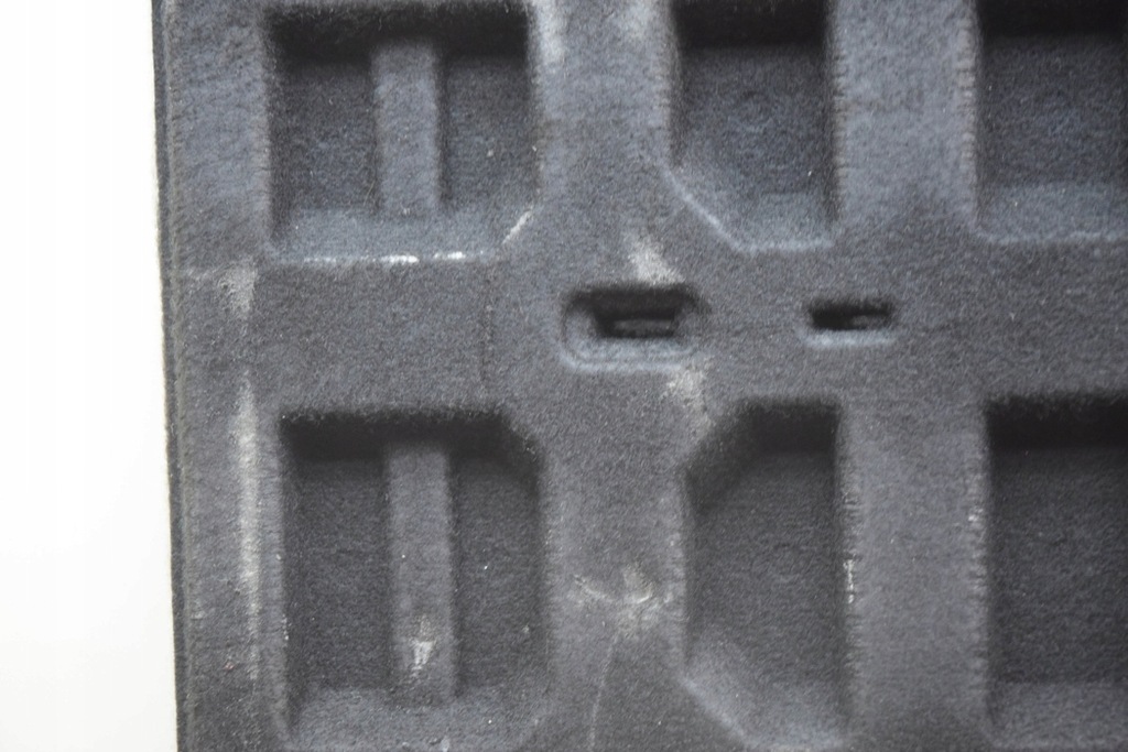 фото №9, Обшивка багажника nissan rogue 84908jm00a 2.5l бензиновий 127kw 2010