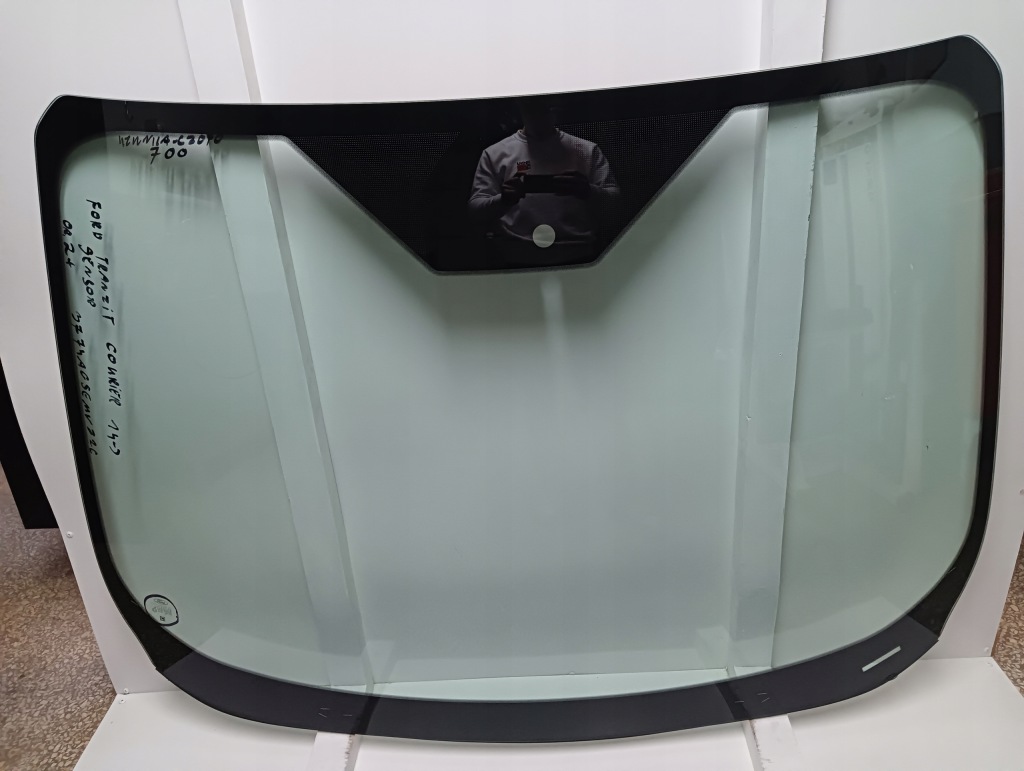 Купити Скло передня ford transit courier 2014- датчик оригінал