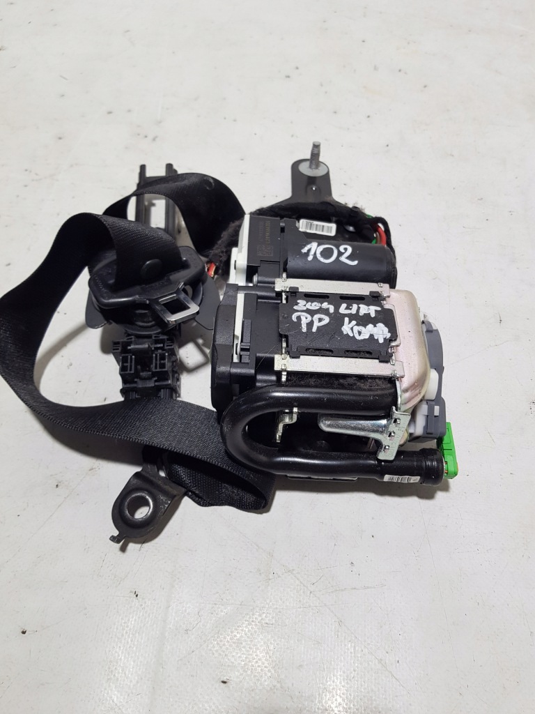 фото №1, Pas перед передний правый mercedes w204 lift 619060900