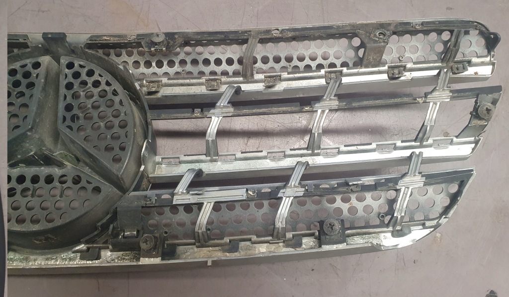 фото №8, Решітка радіатора решітка радіатора 1638800985 mercedes ml w163 lift