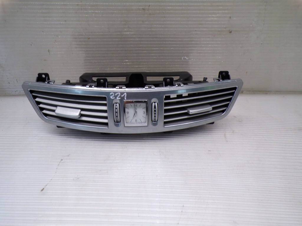 фото №1, Середня решітка обдув mercedes w221