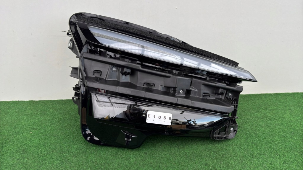 Купить Tesla model y 2024r+ правый  фара перед full led 1918351-00-d e1058