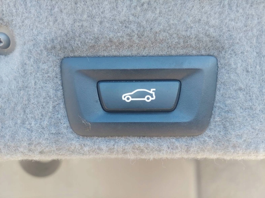 фото №10, Kompletny задня bmw f01 – кришка багажника, лампи, бампер, підсилювач, напрямні bmw f01