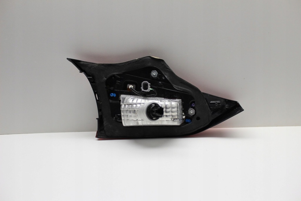 Mazda 6 gj универсал рестайлинг  - фара левая + правая задняя led 2016+ в Украине