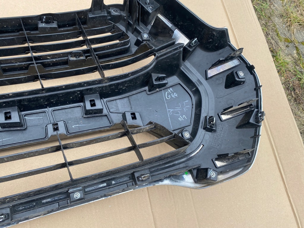 фото №8, Решётка радиатора toyota hilux pod радар