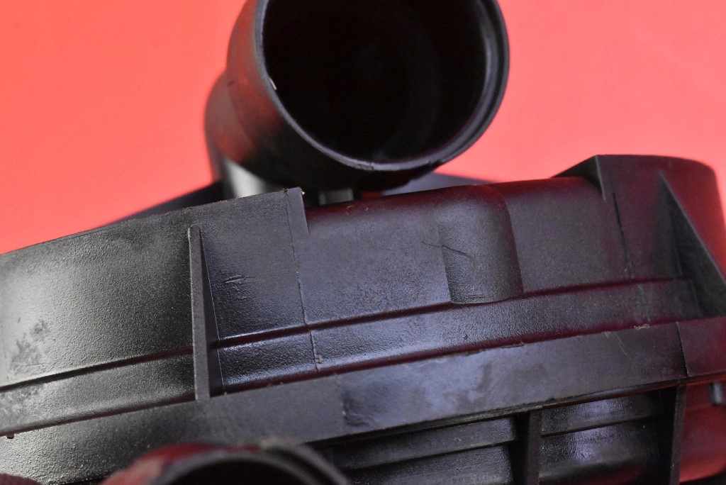 фото №11, Помпа воздуха вторичного 06a959253b skoda octavia 1 i 2.0 8v 115 km 00-10