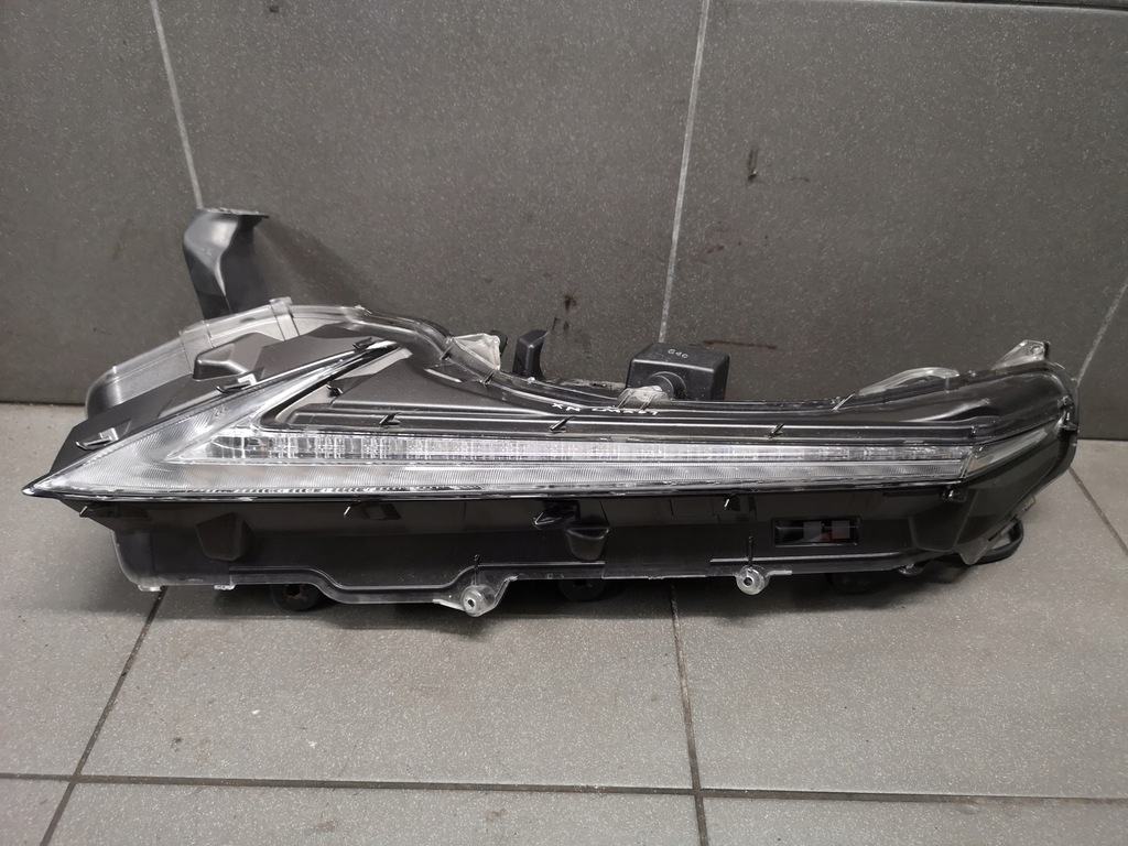 фото №1, Лампа led дневная левый перед lexus nx200t