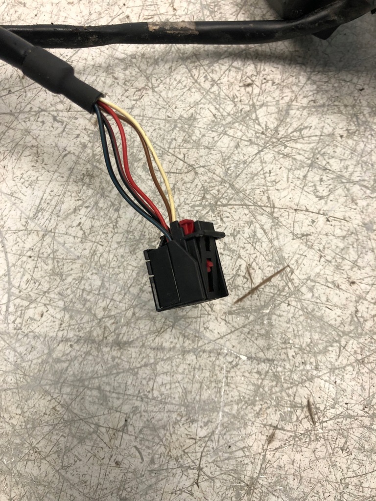 фото №6, Дзеркало праве 5 pin audi a3 8p 3d lx7w