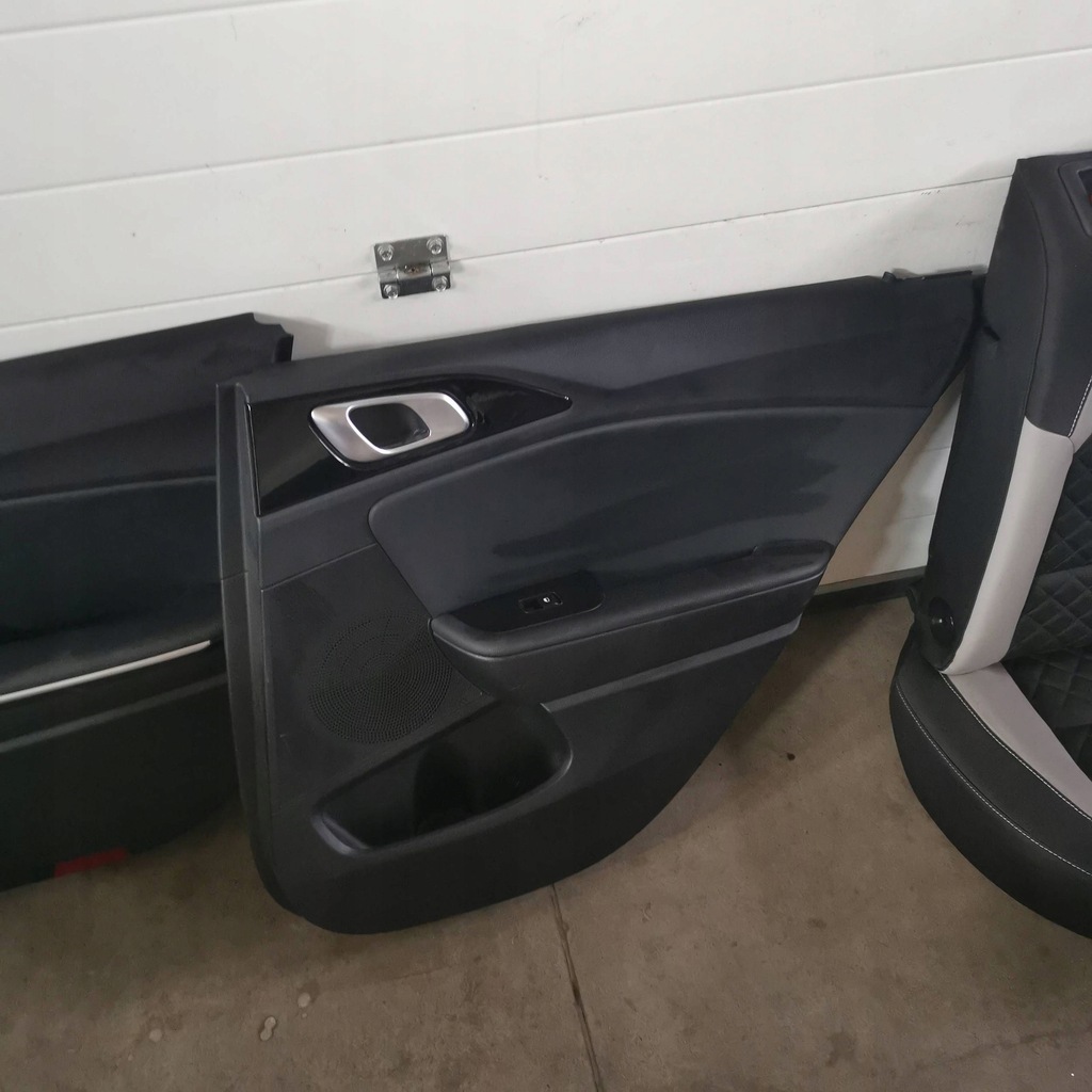 фото №13, Kia proceed iii gt line сиденья обшивки заднее сиденье комплект