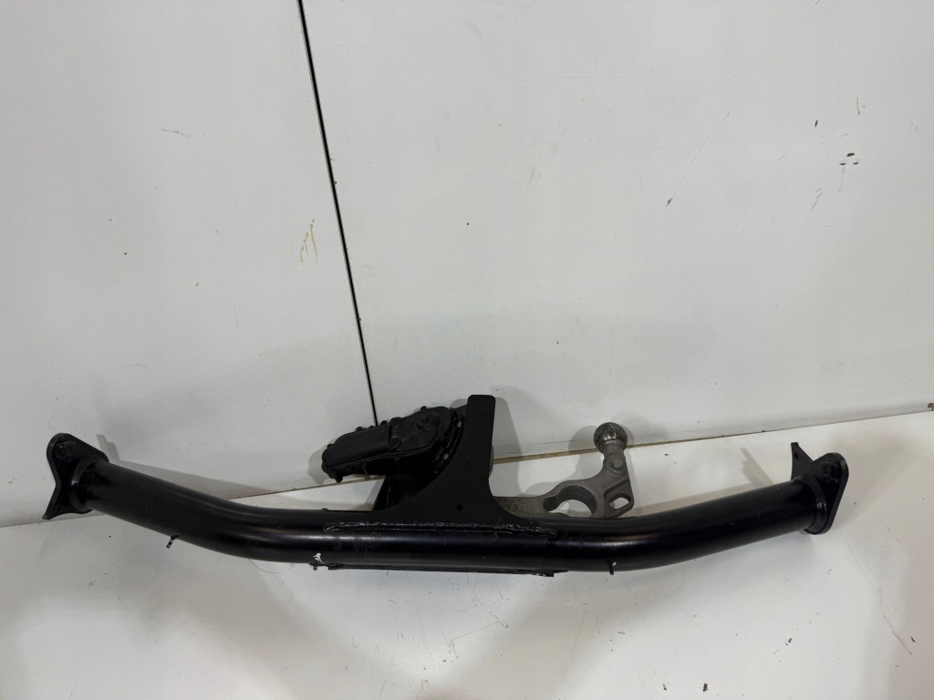 фото №7, Volvo ex30 2025 задняя hak буксировочный электрический 8893083386