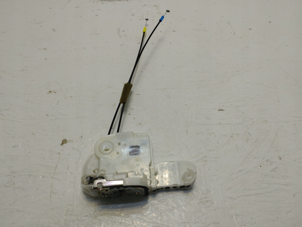 фото №1, Citroen c4 aircross замок дверь левый перед