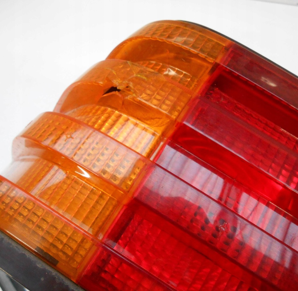 Mercedes sl r129 америка лампа задня ліва на частини zbita 1298280564 Оригінал