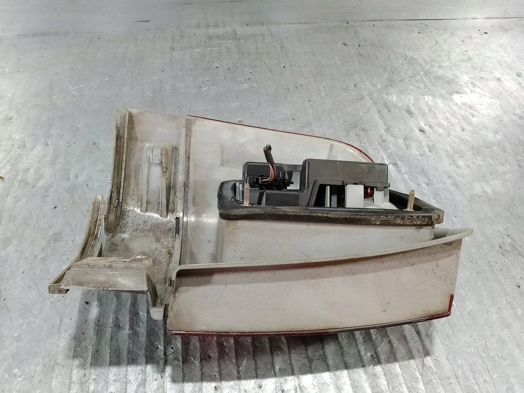 фото №8, Лампа задня права ford galaxy mk ii 964466 964464