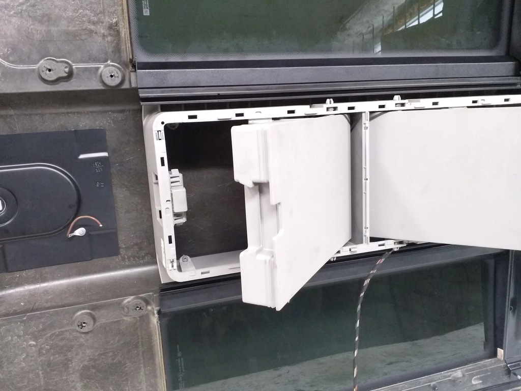 фото №10, Opel zafira b 2006 люк комплект