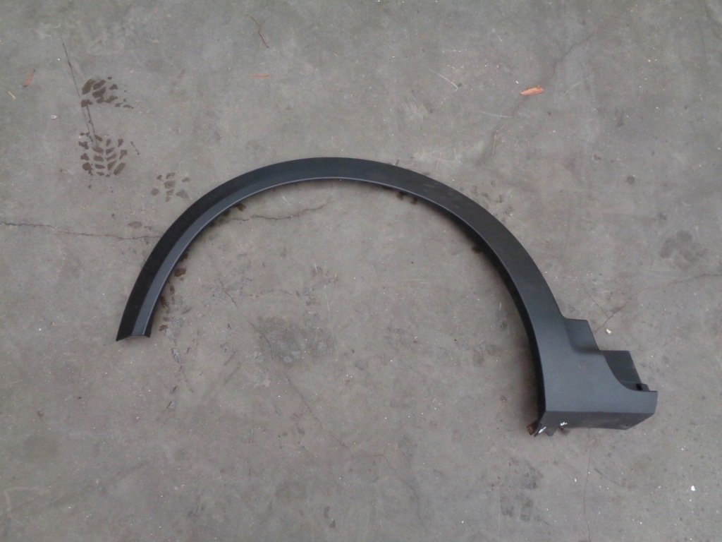 Крыло  левое  передний fiat 500x 2014- 51942127 с молдинг красный kod 831 Доставка