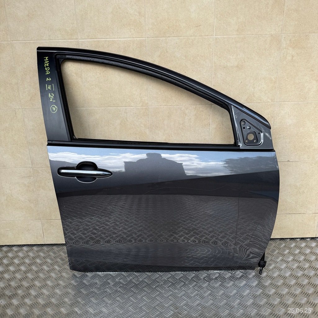 фото №1, Двері повний передні праве mazda 2 iv 2024 rok