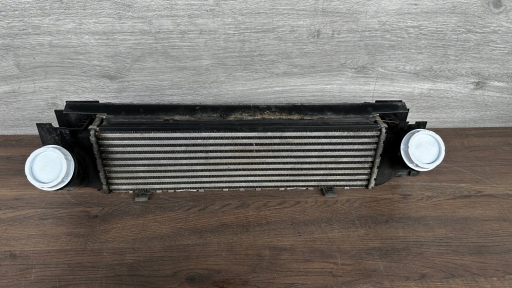 Купити Bmw f20 f30 f36 f34 радіатор інтеркулер 7600532